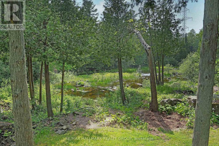 28430481/184-old-pakenham-road/fitzroy/ottawa/ontario/K0A1X0_40