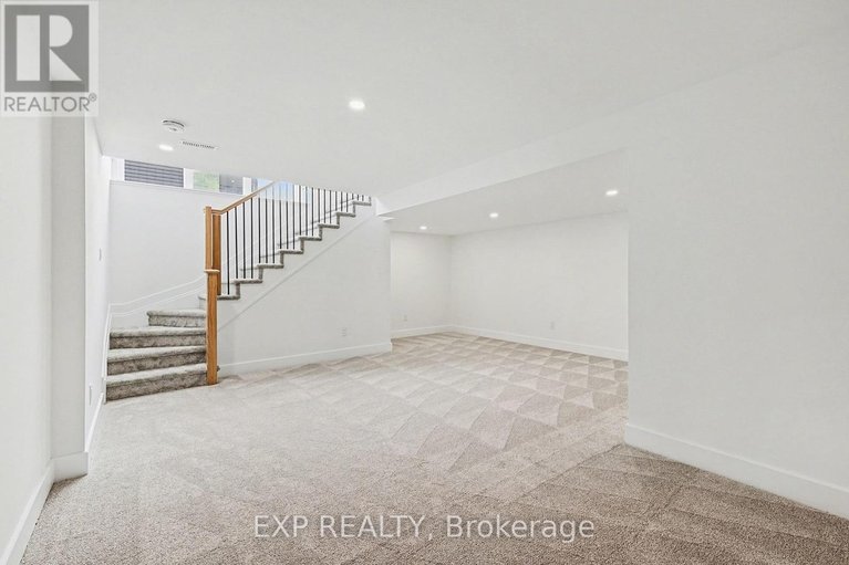 29453200/1186-cope-drive/stittsville-south/ottawa/ontario/K2S3C4_18