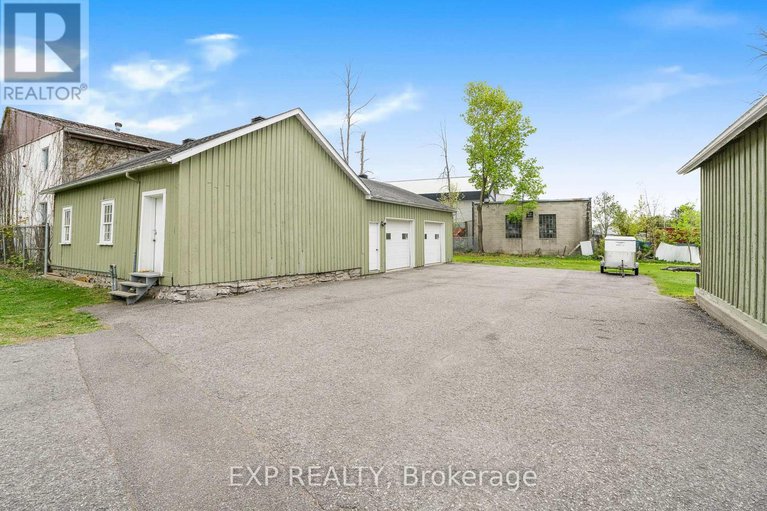 28327080/8-john-street/lorignal/champlain/ontario/K0B1K0_39