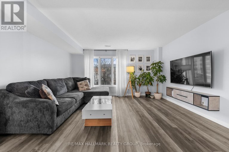 29622541/12-lakepointe-drive/avalon-east/ottawa/ontario/K4A5E3_26