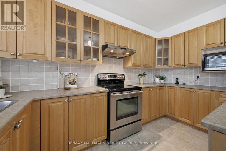 29599648/747-larcastle-circle/avalon-east/ottawa/ontario/K4A4Z2_17