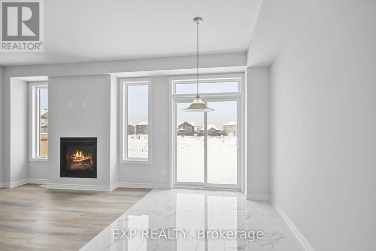 28500323/1922-hawker-private/huntley-ward-south-east/ottawa/ontario/K0A1L0_5
