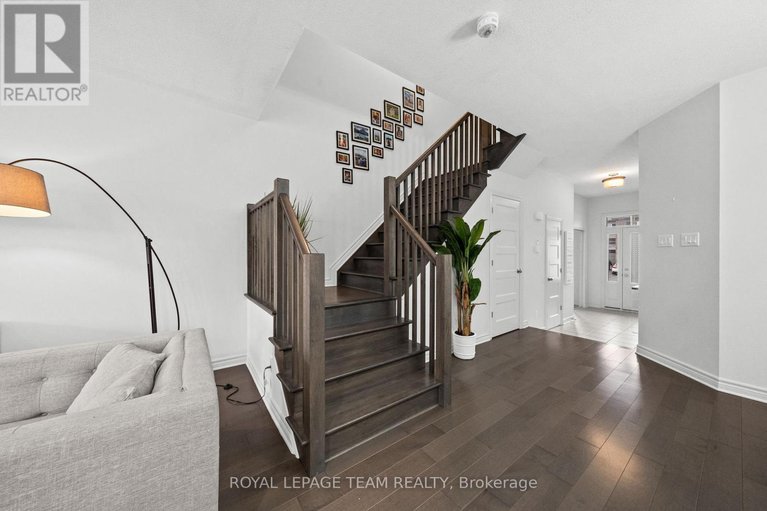 29594836/1160-beckett-crescent/stittsville-south/ottawa/ontario/K2S0Z2_16