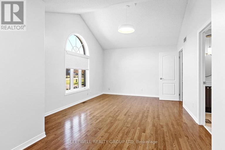 29058156/1040-misty-morning-lane/greely/ottawa/ontario/K4P1P8_13