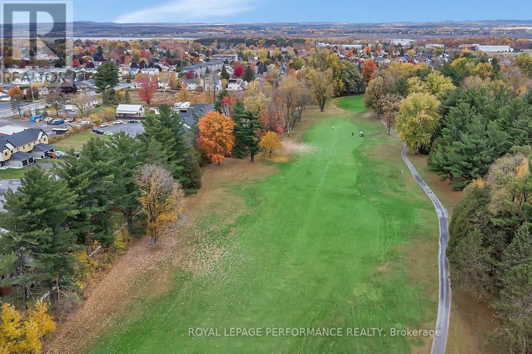 29145969/129-dion-avenue/town-of-rockland/clarence-rockland/ontario/K4K0M2_34