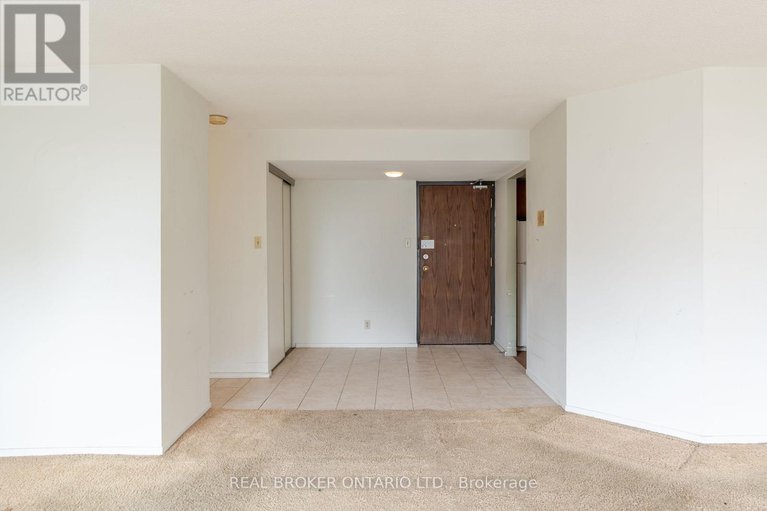 28808576/1402-151-bay-street/ottawa-centre/ottawa/ontario/K1R7T2_2