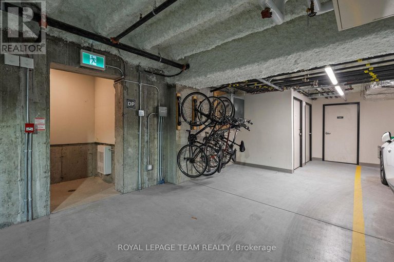 29167595/301-110-cortile-private/riverside-southgloucester-glen/ottawa/ontario/K1V2S8_31