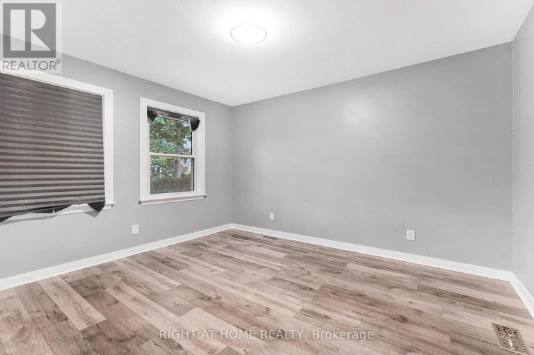 28334647/2216-prospect-avenue/alta-vista/ottawa/ontario/K1H7G3_11