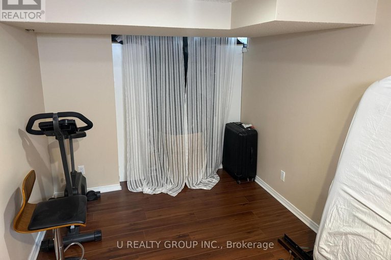 29408862/365-lefebvre-way/bilberry-creekqueenswood-heights/ottawa/ontario/K1E2W5_25