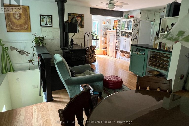 28586204/20156-beaupre-road/south-glengarry-charlottenburgh-twp/south-glengarry/ontario/K0C1L0_7