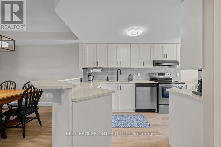 29093089/10-293-aquaview-drive/avalon-east/ottawa/ontario/K4A0B6_12