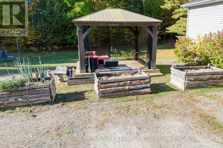 29379152/2819-lanark-8c-concession/lanark-highlands-lanark-twp/lanark-highlands/ontario/K0A1P0_44