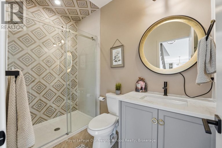 29581999/921-beckton-heights/stittsville-south/ottawa/ontario/K2S2X5_26