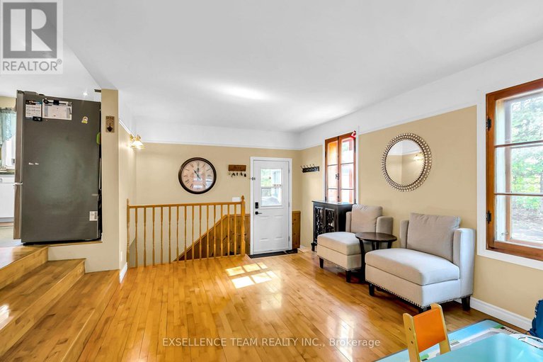 28974321/3769-4th-line-road/south-glengarry-lancaster-twp/south-glengarry/ontario/K0B1H0_17
