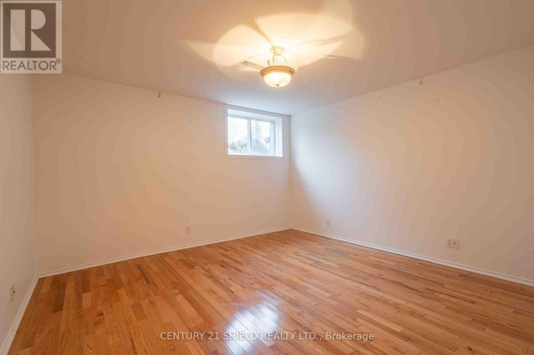 29049744/21255-mcnaughton-court-e/south-glengarry-lancaster-twp/south-glengarry/ontario/K0C1E0_24