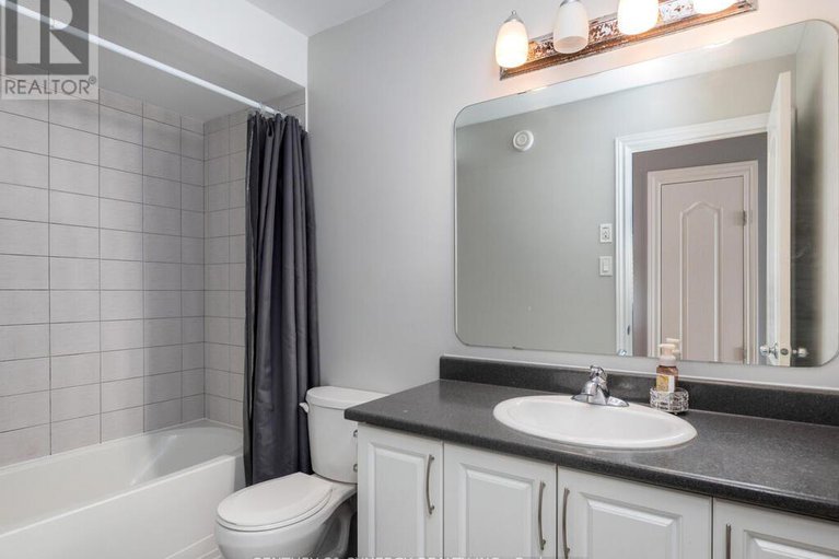 29136058/634-moorpark-avenue/emerald-meadowstrailwest/ottawa/ontario/K2M0H8_26