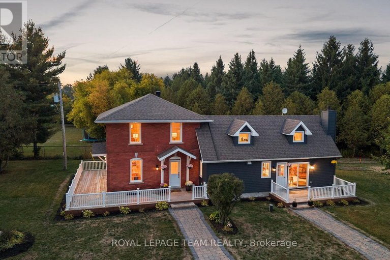 28914015/6101-first-line-road/manotick-south-to-roger-stevens/ottawa/ontario/K0A2E0_43