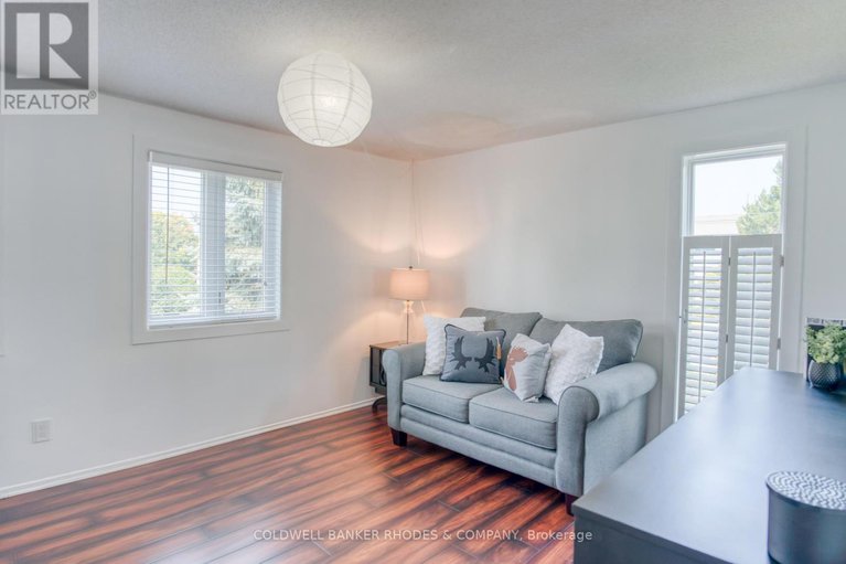 28806501/2-saxton-private/redwood-park/ottawa/ontario/K2H9P2_26