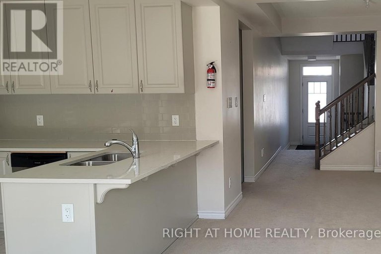 28714089/713-perseus-avenue/half-moon-bay/ottawa/ontario/K2J3V5_10