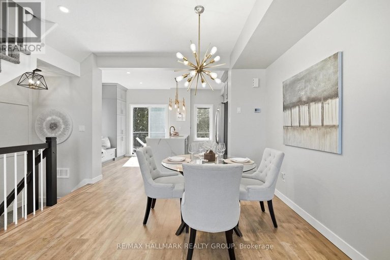 29578405/128-songbird-private/westcliffe-estates/ottawa/ontario/K2H0A2_9