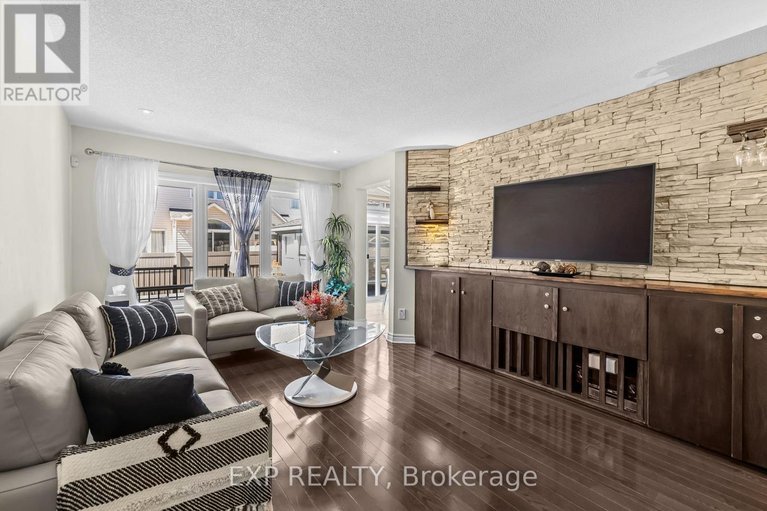 29660875/500-langelier-avenue/mer-bleuebradley-estatesanderson-park/ottawa/ontario/K1W0E9_10