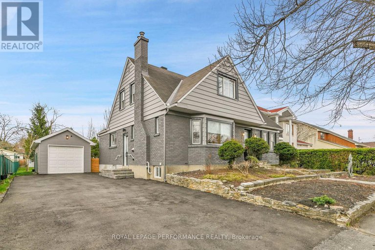 29348584/328-pleasant-park-road/alta-vistafaircrest-heights/ottawa/ontario/K1H5M8_30