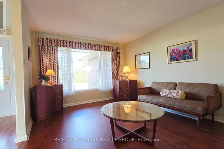 28787697/33-fortune-street/richmond/ottawa/ontario/K0A2Z0_4