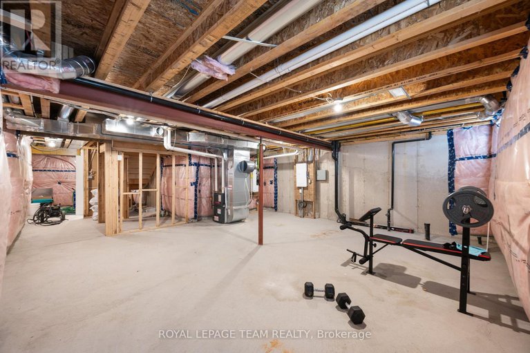 28565820/741-derreen-avenue/stittsville-north/ottawa/ontario/K2S2Y9_39