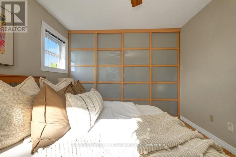 28786729/1677-bottriell-way-n/fallingbrookpineridge/ottawa/ontario/K4A1W1_27