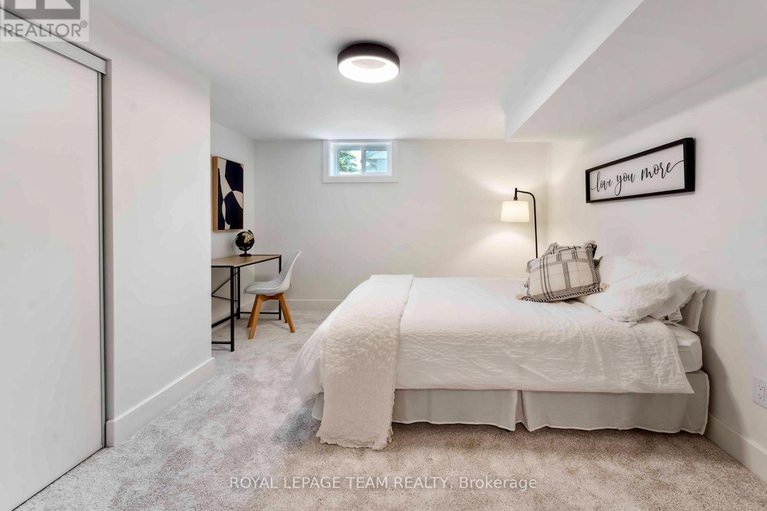 28439592/5282-hillcrest-drive/manotick-long-island-nicholls-island/ottawa/ontario/K4M1E9_35