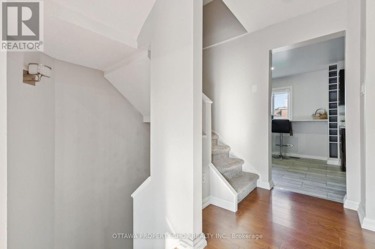 28617520/1575-thurlow-street/fallingbrookridgemount/ottawa/ontario/K4A2K6_10