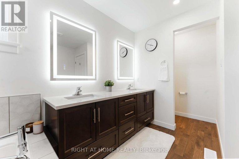 28377550/707-kirkham-crescent/btwn-franktown-rd-fallowfield-rd/ottawa/ontario/K0A2Z0_20