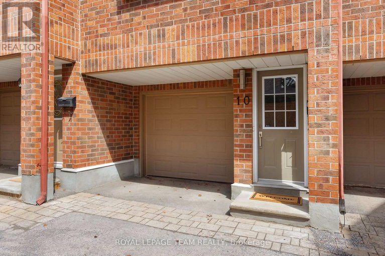 29610199/10-cornerstone-private/ottawa-centregolden-triangle/ottawa/ontario/K2P2N3_2