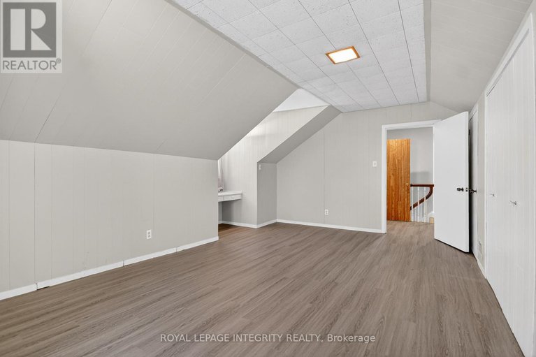 29192840/230-smyth-road/alta-vistafaircrest-heights/ottawa/ontario/K1H5A2_26