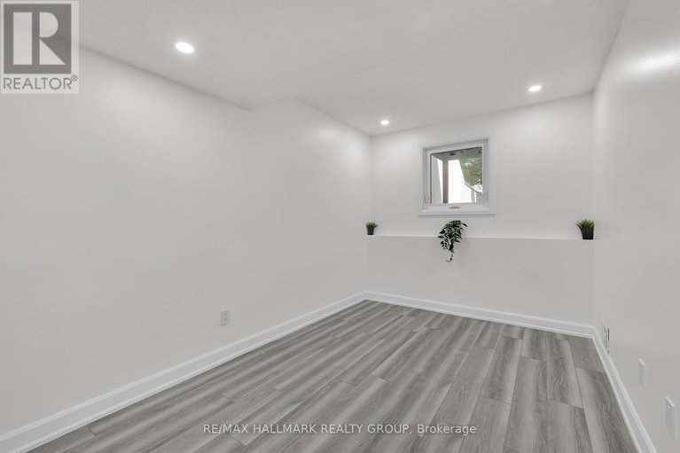 28594235/213-booth-street/west-centre-town/ottawa/ontario/K1R7V4_42