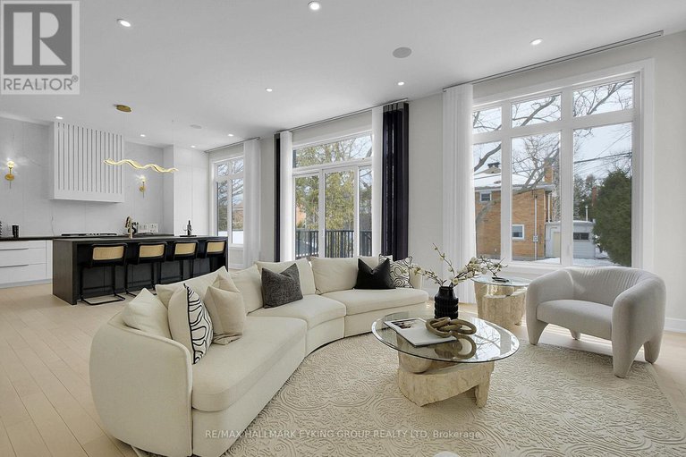 28550899/623-rowanwood-avenue/mckellarhighland/ottawa/ontario/K2A3E3_9