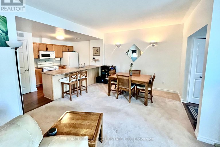 28506836/7-137-oldfield-crescent-street/barrhaven-east/ottawa/ontario/K2G7C7_7