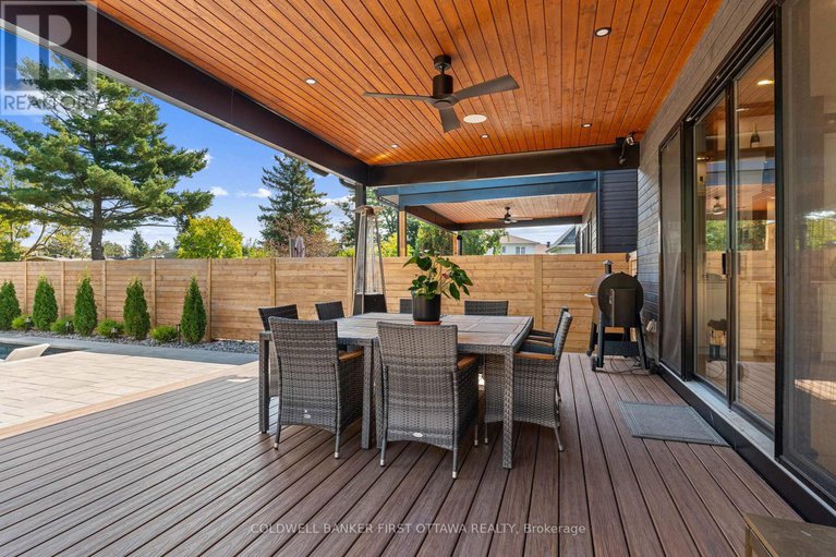 29327645/1124-normandy-crescent/borden-farmstewart-farmcarleton-heightsparkwood-hills/ottawa/ontario/K2E5A4_41