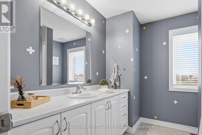 29677904/75-whernside-terrace/morgans-grantsouth-march/ottawa/ontario/K2W0C7_36