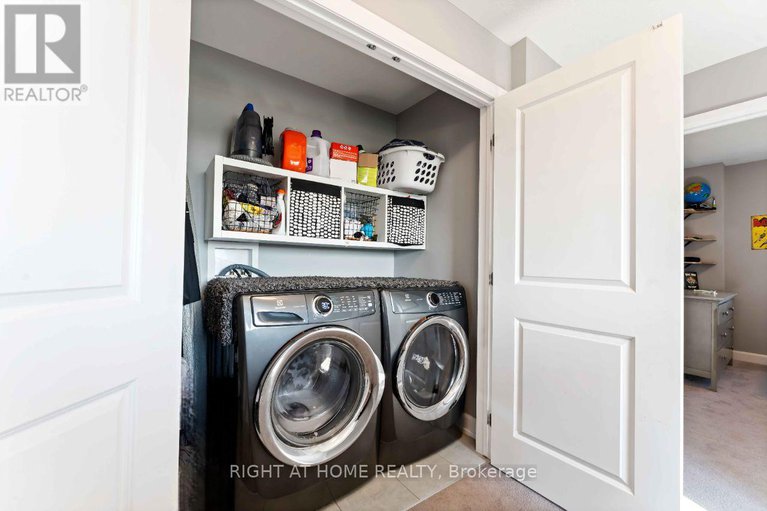 28990502/177-bandelier-way/stittsville-north/ottawa/ontario/K2S2J5_25