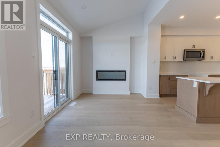 28403296/175-craig-duncan-terrace/stittsville-south/ottawa/ontario/K2S3C4_13