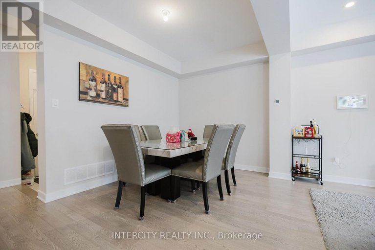 29302038/124-hackamore-crescent/goulbourn-twp-from-franktown-rdsouth-to-rideau/ottawa/ontario/K0A2Z0_10