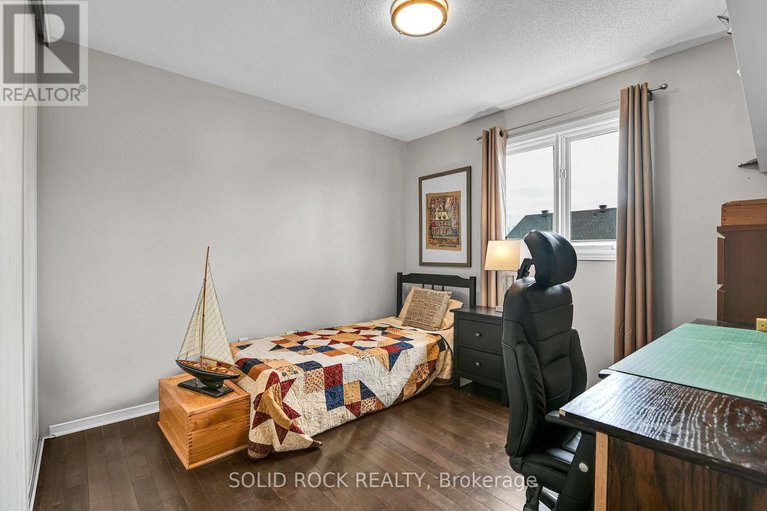 28372403/1824-mccallum-drive/fallingbrookgardenway-south/ottawa/ontario/K4A3T7_22