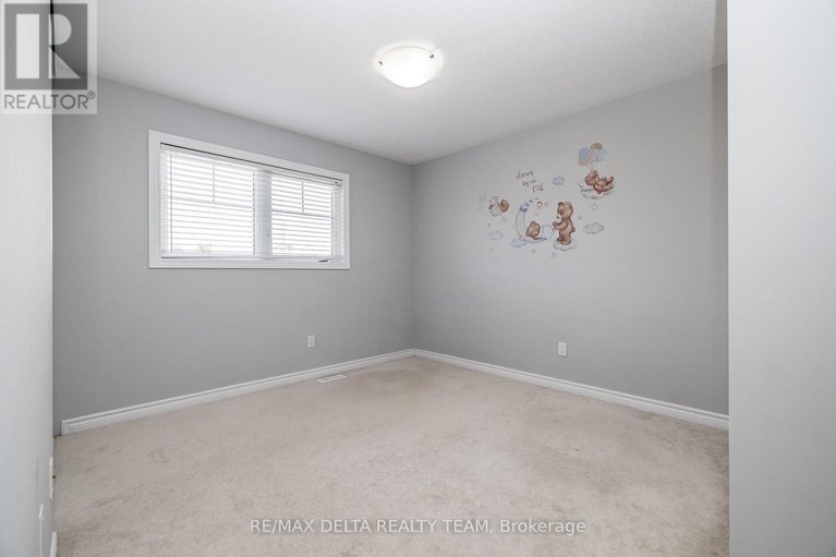 28750818/218-enclave-walk/mer-bleuebradley-estatesanderson-park/ottawa/ontario/K1W0J4_18