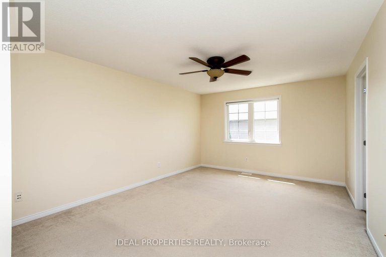 28714023/565-pepperville-crescent-n/emerald-meadowstrailwest/ottawa/ontario/K2M0E6_16
