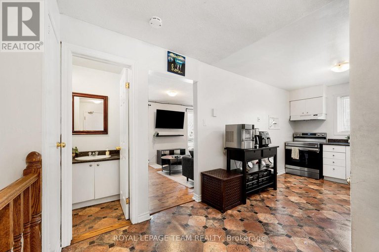 29383734/4-160-fenerty-court/katimavik/ottawa/ontario/K2L3A7_4