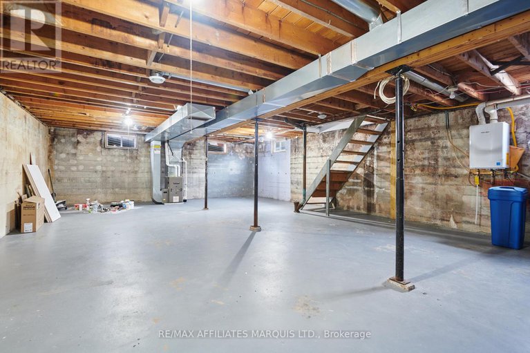 29197091/418-dominion-street/alexandria/north-glengarry/ontario/K0C1A0_23