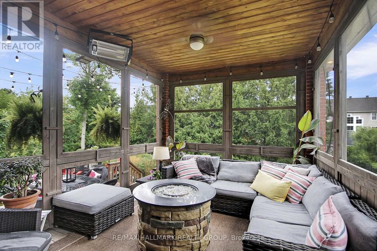 28792098/13-beechgrove-gardens/stittsville-south/ottawa/ontario/K2S1W5_43
