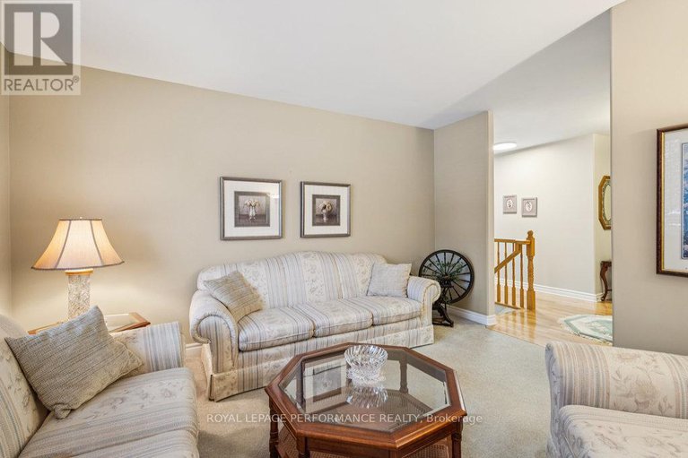 29118234/7051-donwel-drive/greely/ottawa/ontario/K4P1M7_3