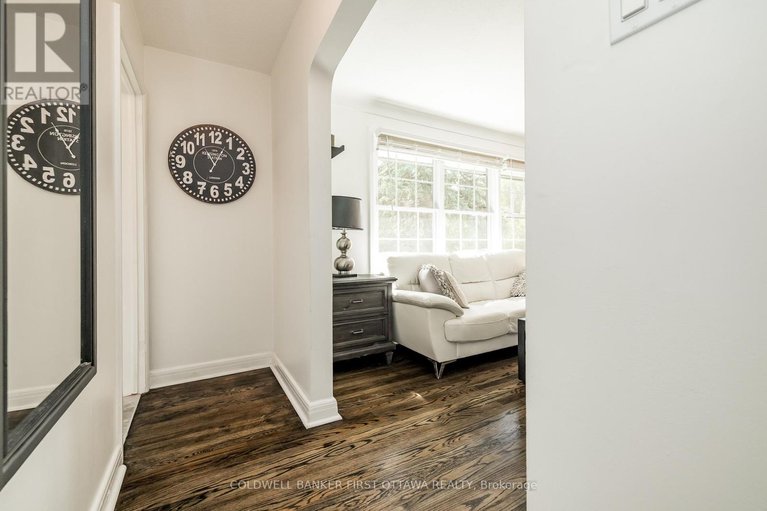 29134319/1-porter-street/stittsville-south/ottawa/ontario/K2S1P8_9